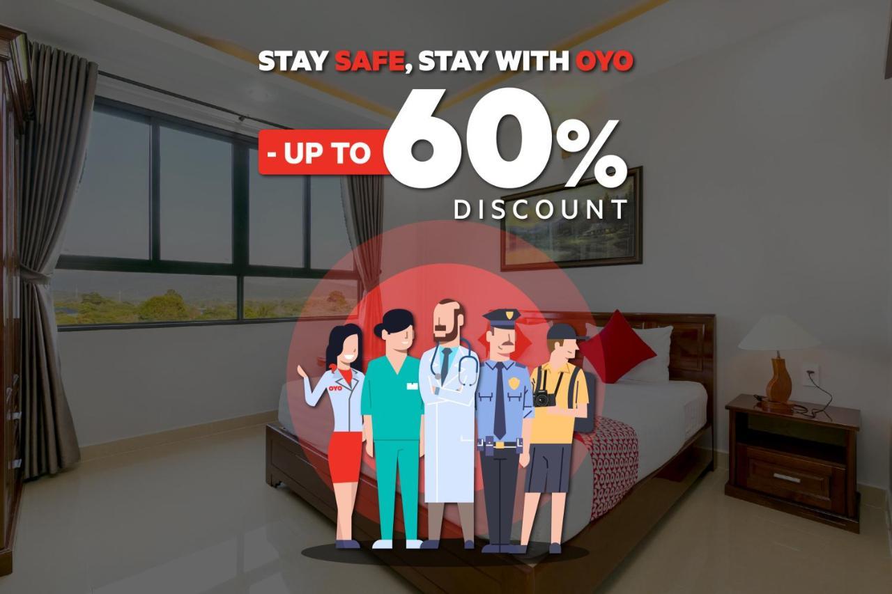Oyo 208 G House Hotel Jakarta Exterior photo
